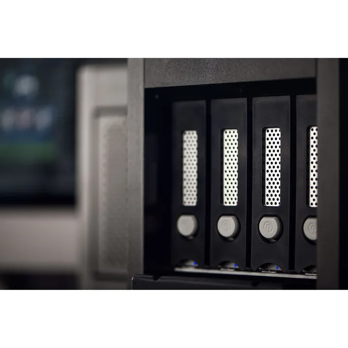 SanDisk® PROFESSIONAL G-RAID™ Shuttle 4 Thunderbolt 3 4-Bay 24 TB – Bild 4